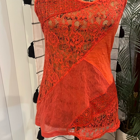 2/$20 BKE red from Buckle- orange razor back lace sleeveless top - Picture 2 of 11